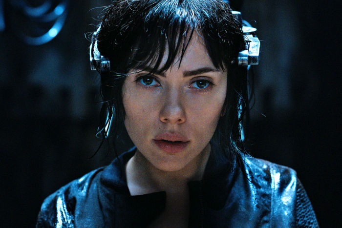 scar jo ghost in shell w700