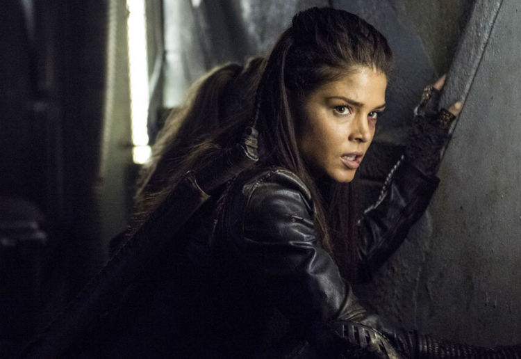 marie avgeropoulos 04 w750