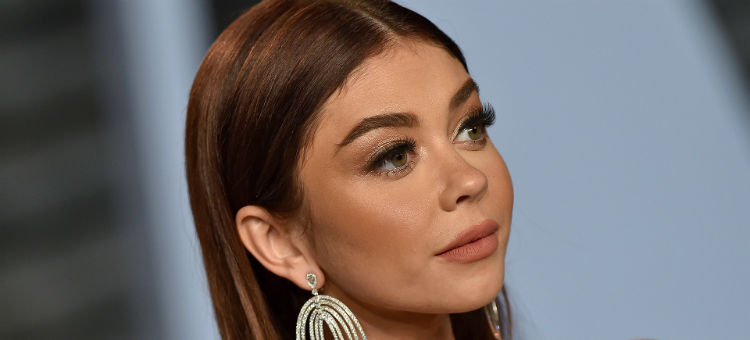 sarah hyland w750