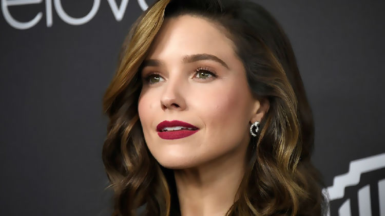 sophia bush w750