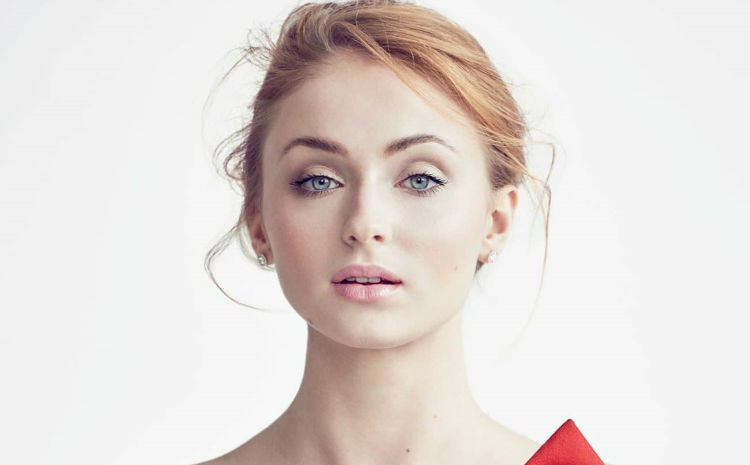 sophie turner vanities matthew brookes 1300x867 w750