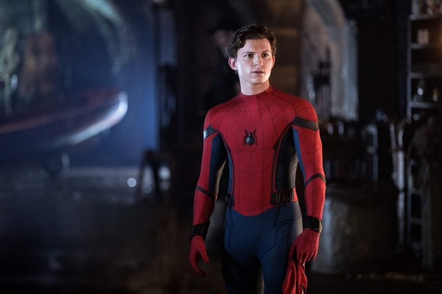 https://moviemag.ir/images/phocagallery/9019/SpiderMan_Far_from_Home/thumbs/phoca_thumb_l_2.jpg