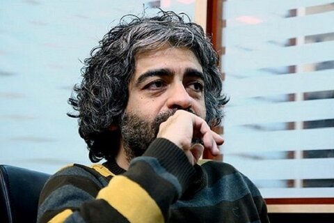 بابک خرمدین، کارگردان سینمای ایران به قتل رسیده است. آقای خرمدین در زمان مرگ چهل و هفت سال سن داشت.