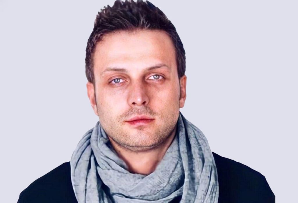 امیرعباس محسنی، .