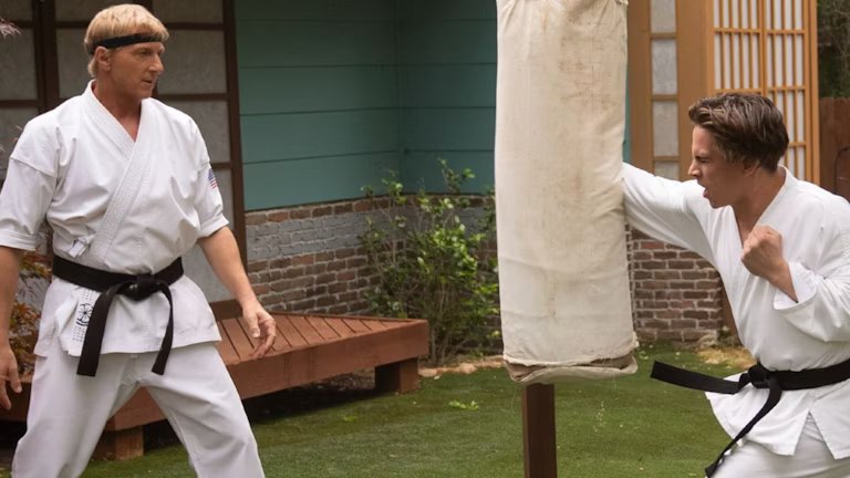  Cobra Kai S6 Part 3 (Netflix) 